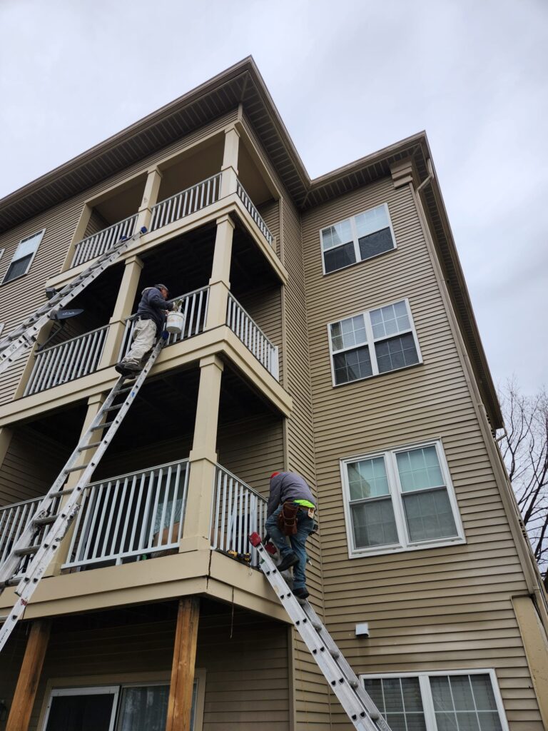 Professional House Painting Contractor - Max Painting